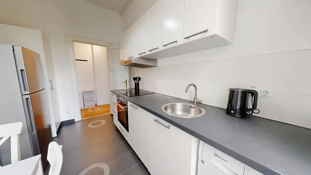 Two Bed Apartment KITCHEN 2