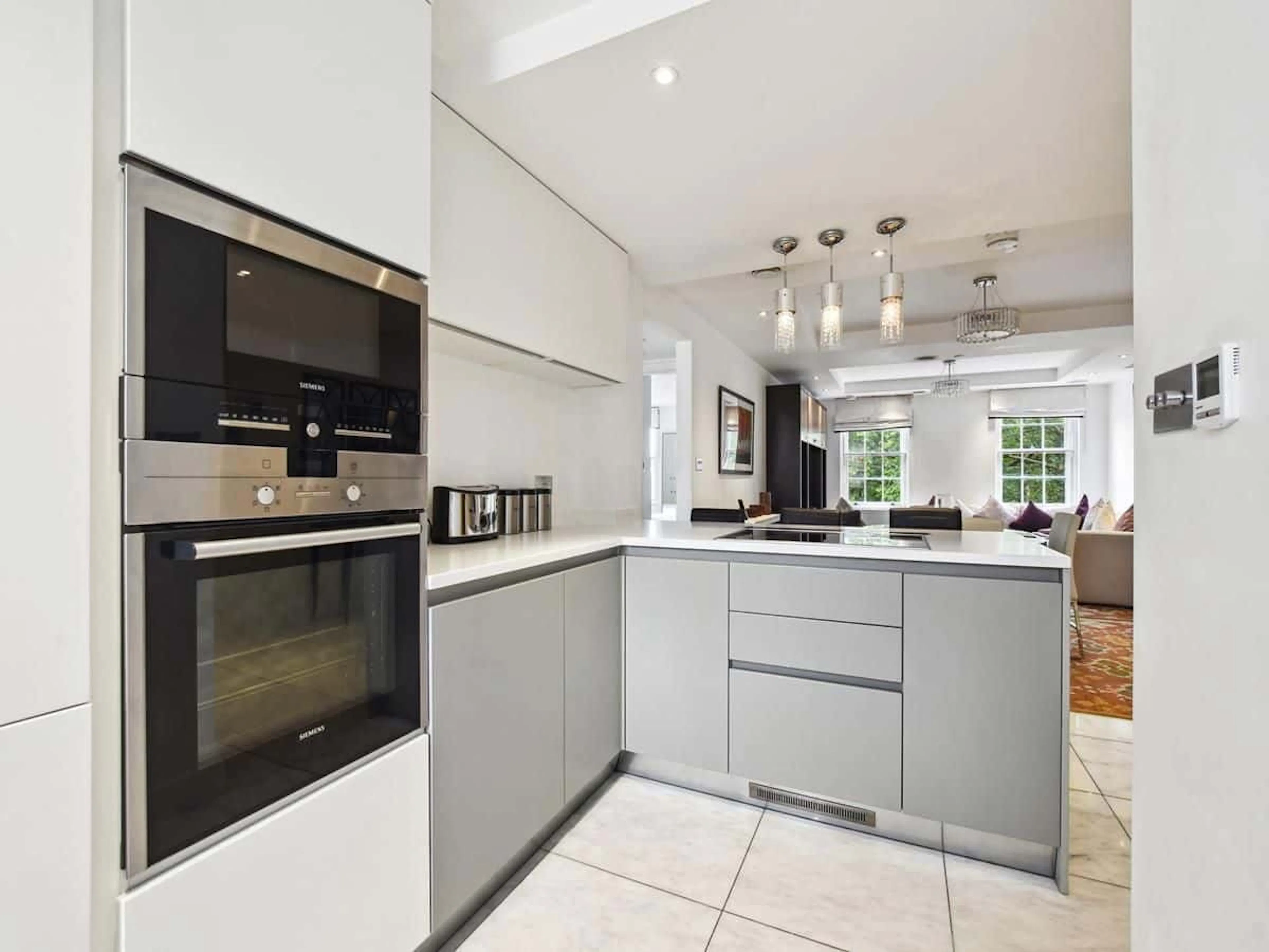 One room in 3 bedroom apartment KITCHEN 3