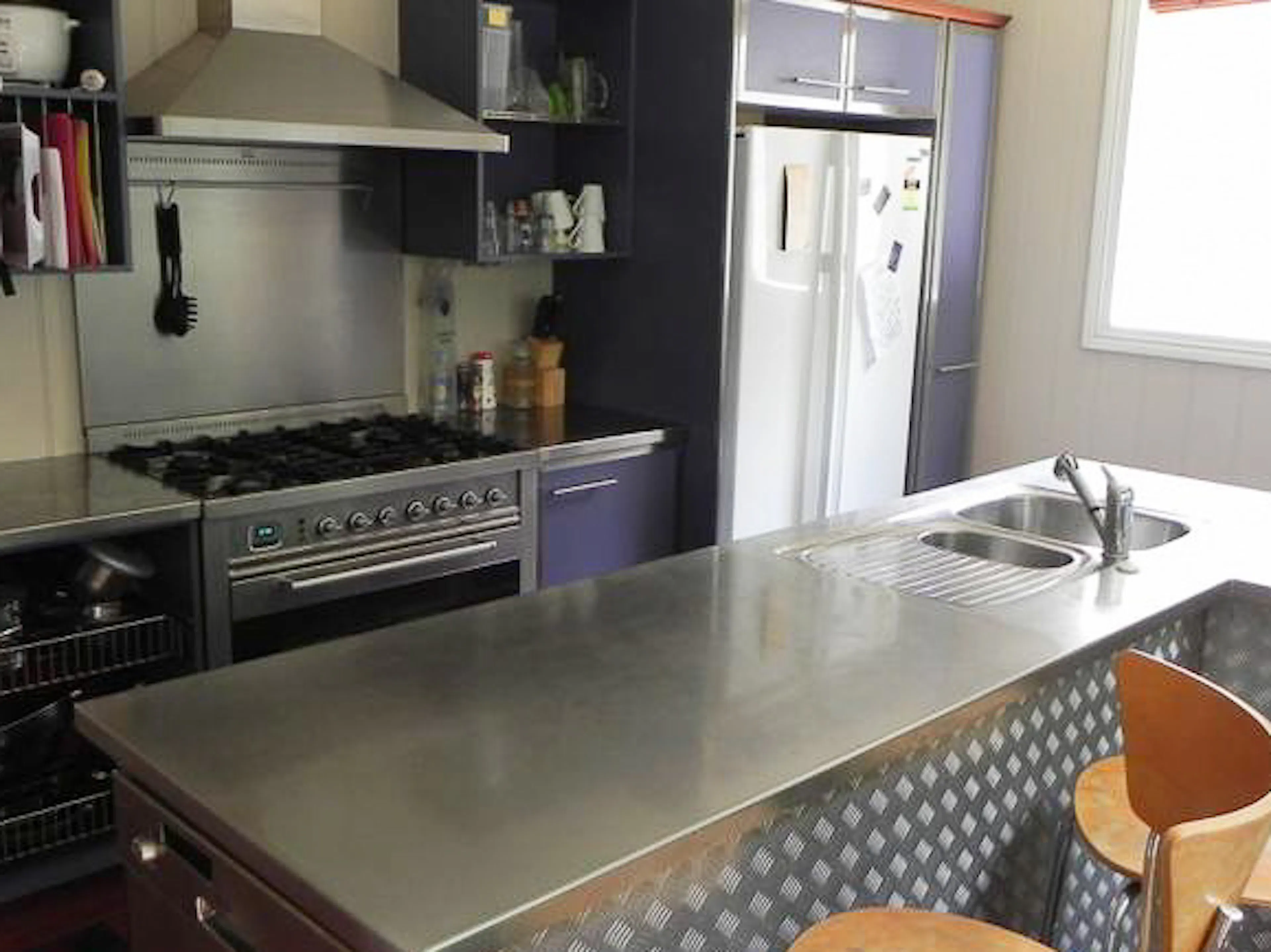 Refreshing Single Room KITCHEN 1