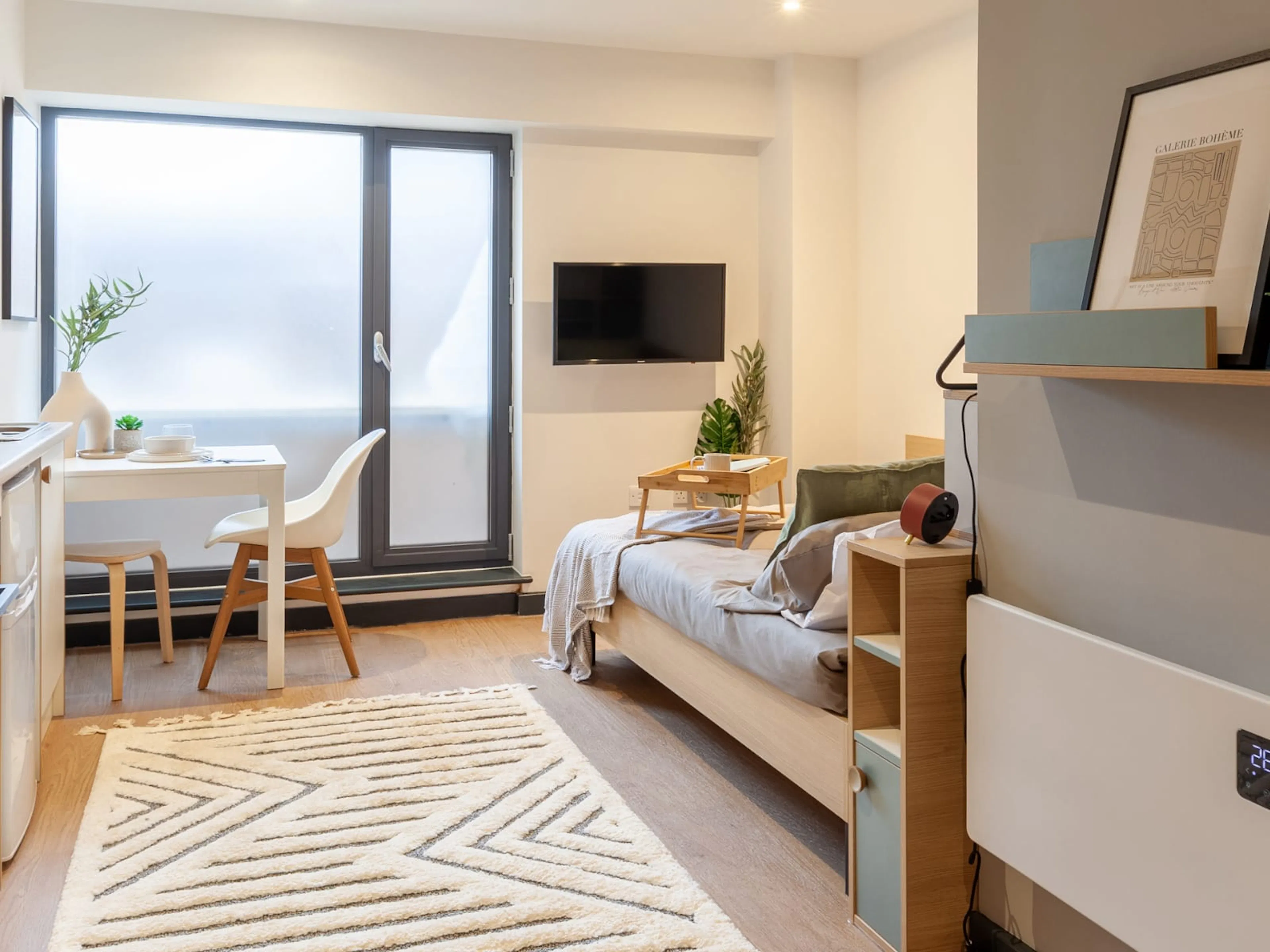 ROOM ROOM 3