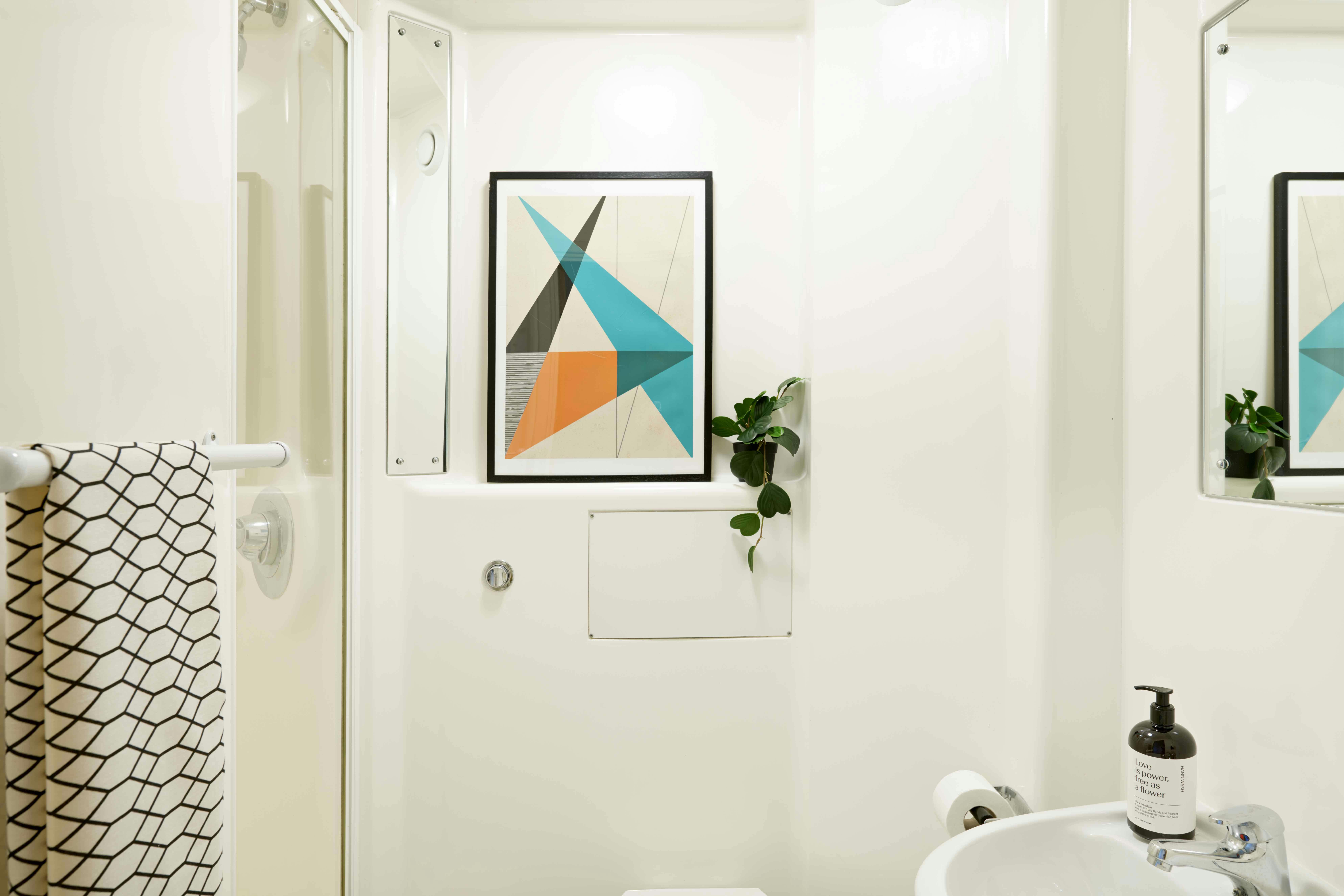 Classic En-Suite