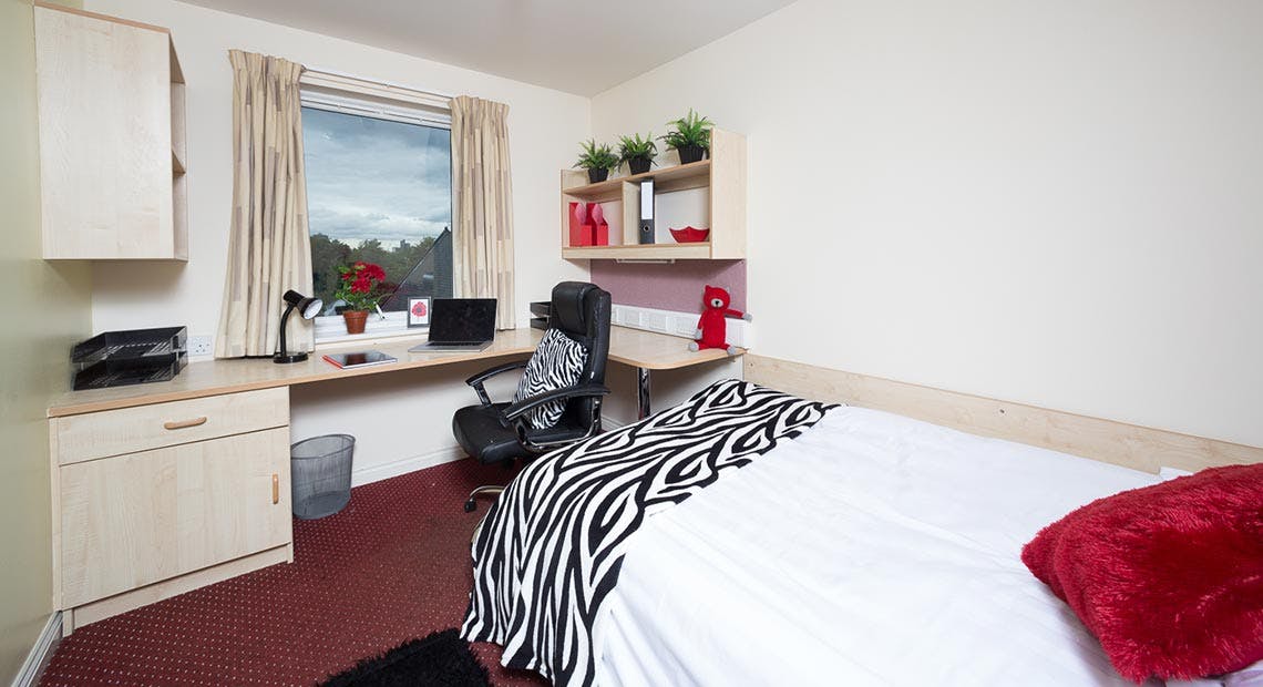 Ultimate Plus Ensuite