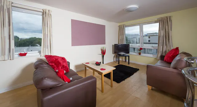 Standard Ensuite room image 1