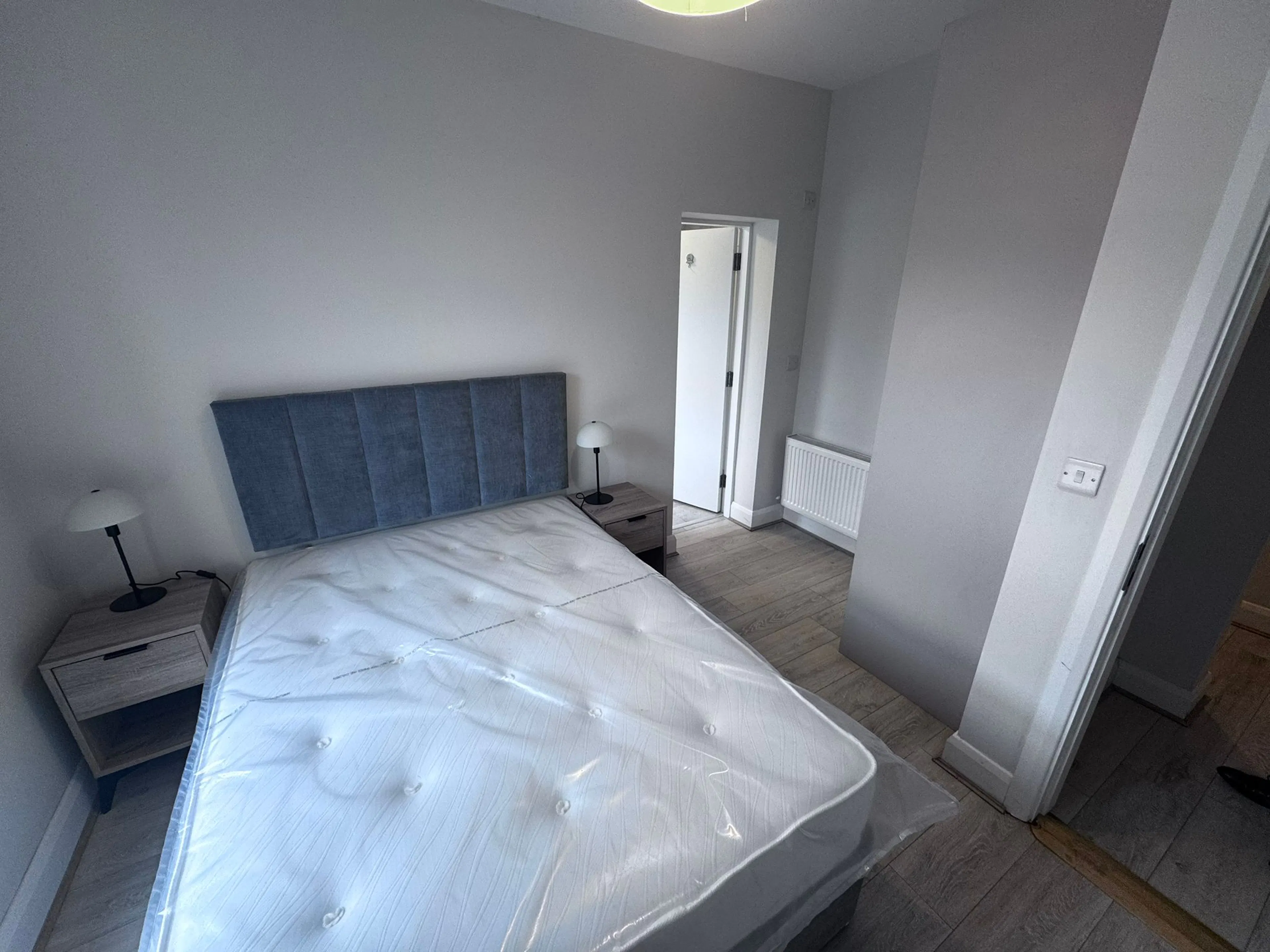 ROOM ROOM 2