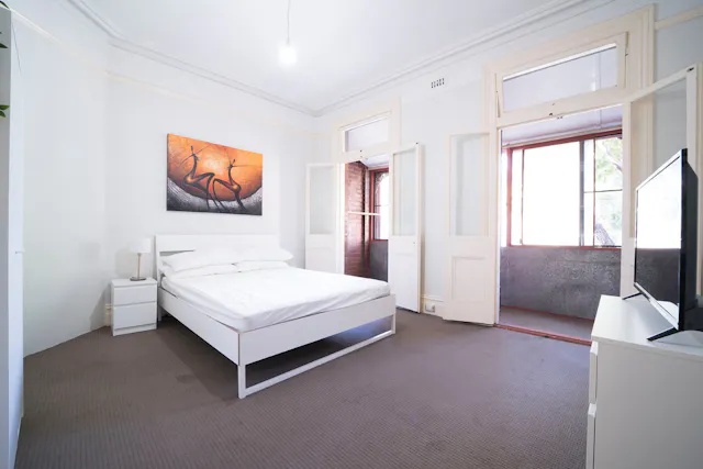 Room 6 Bed 1 (Shared) room image 1
