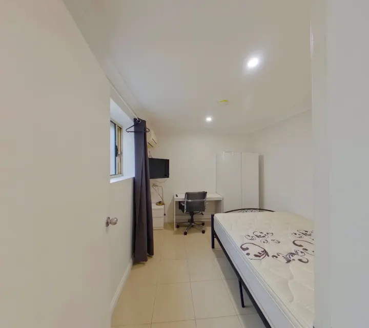Room 4 Standard ROOM 2
