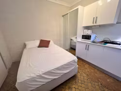 28-moore-park-sydney-Room 6 (Studio)