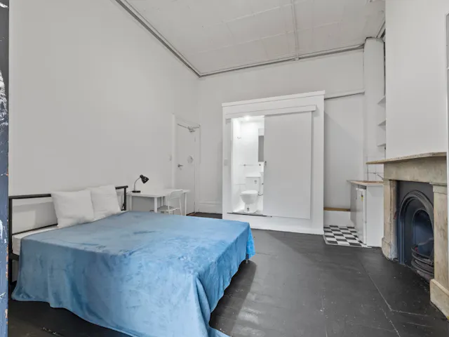 Room 7 (Studio) room image 1