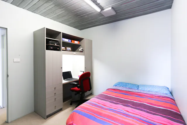 2 Bedroom Large Apartment room image 2