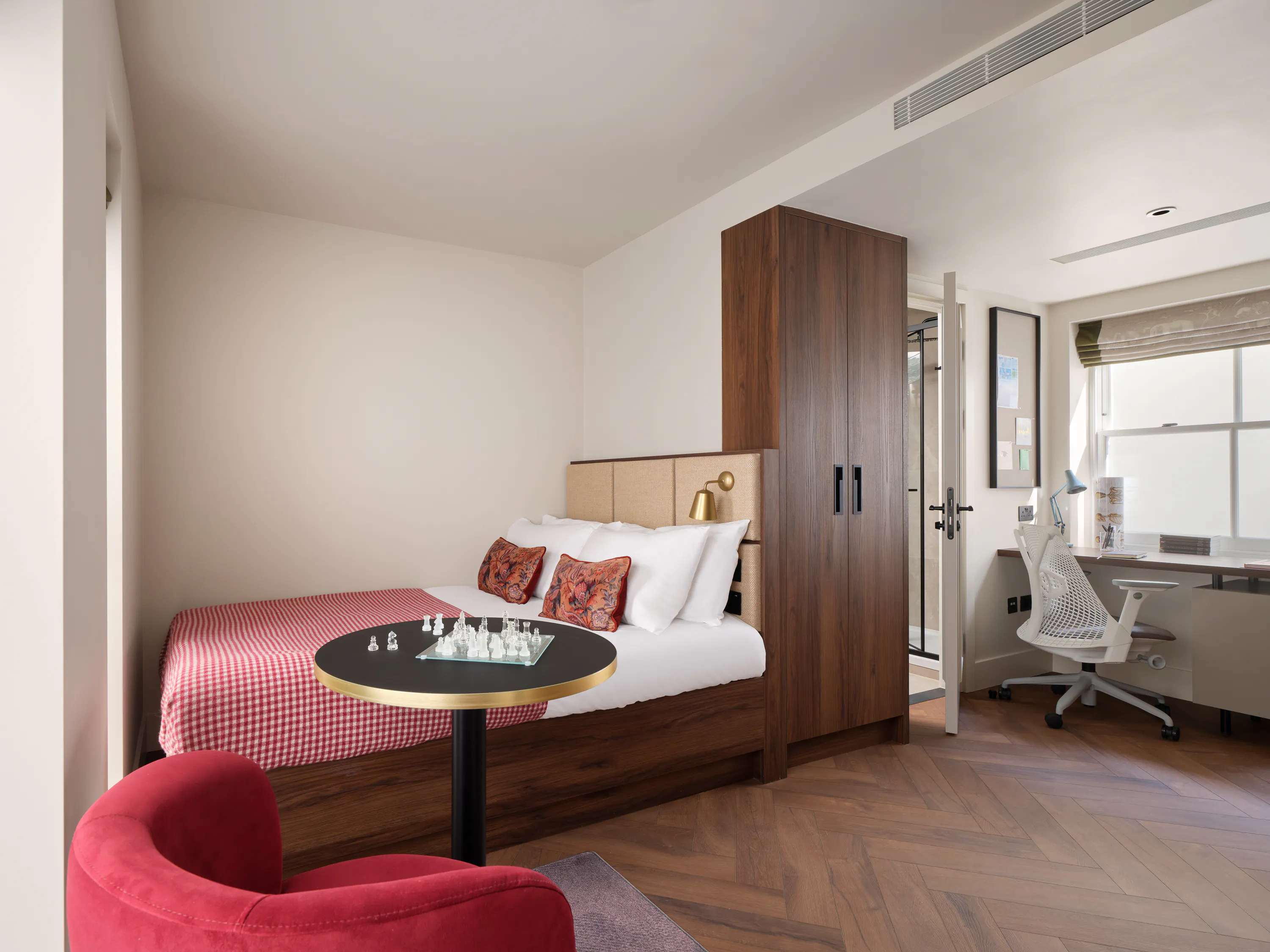 fifty-one-london-london-Classic Studio