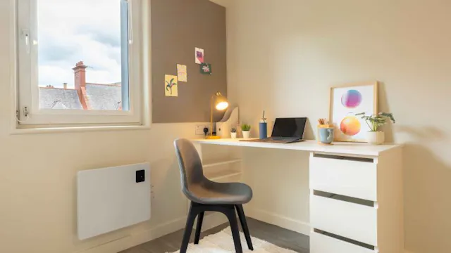 Gold One Bed Plus room image 3