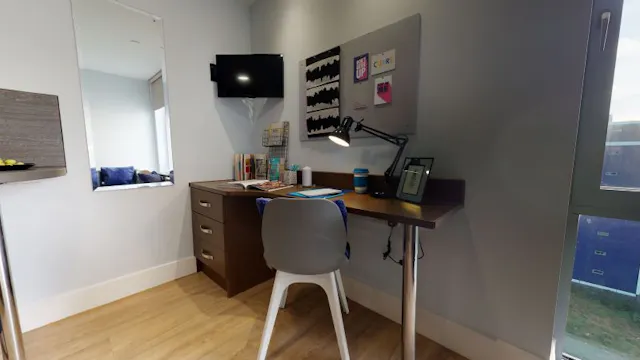 Copper Studio room image 2