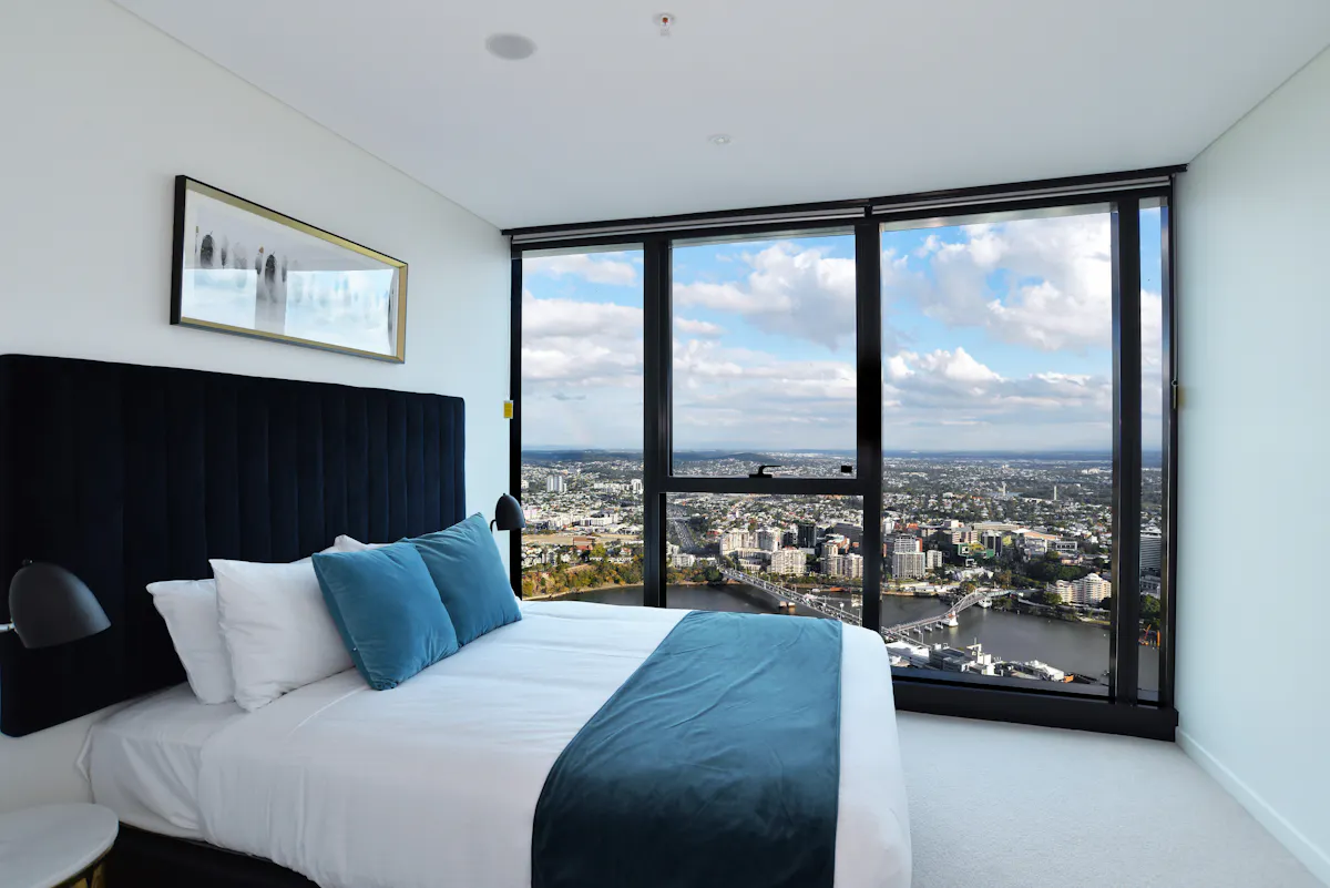 2 Bed 1 Bathroom 4G Sky High ROOM