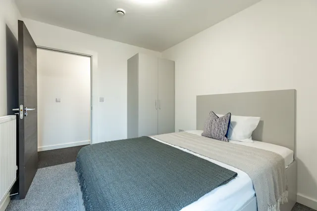 2 Bed Apartment (Ensuite Room) room image 1