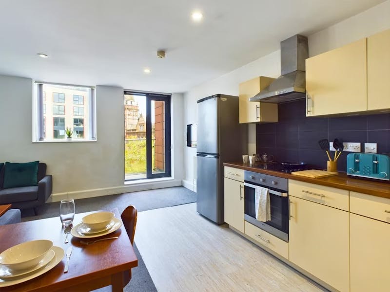 2 Bed Apartment - With Balcony