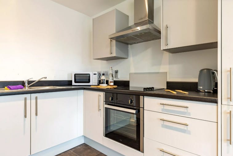 2 Bed Apartment (Ensuite Room)