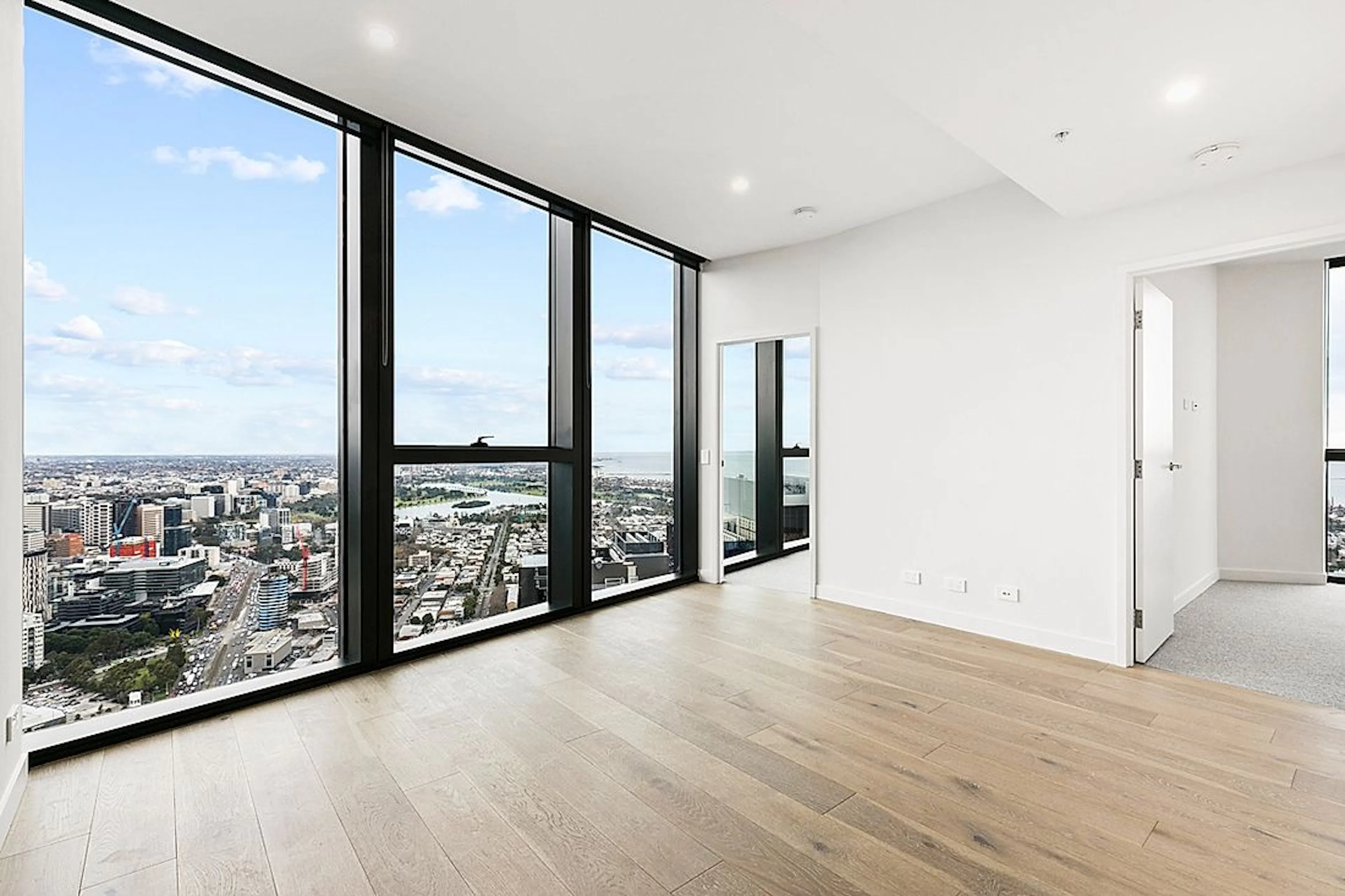 2 Bedroom Apartment ROOM 4