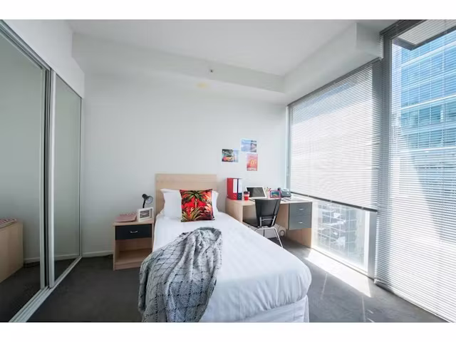 student-living-lonsdale-melbourne-2 Bedroom Apartment - Large High Level-1