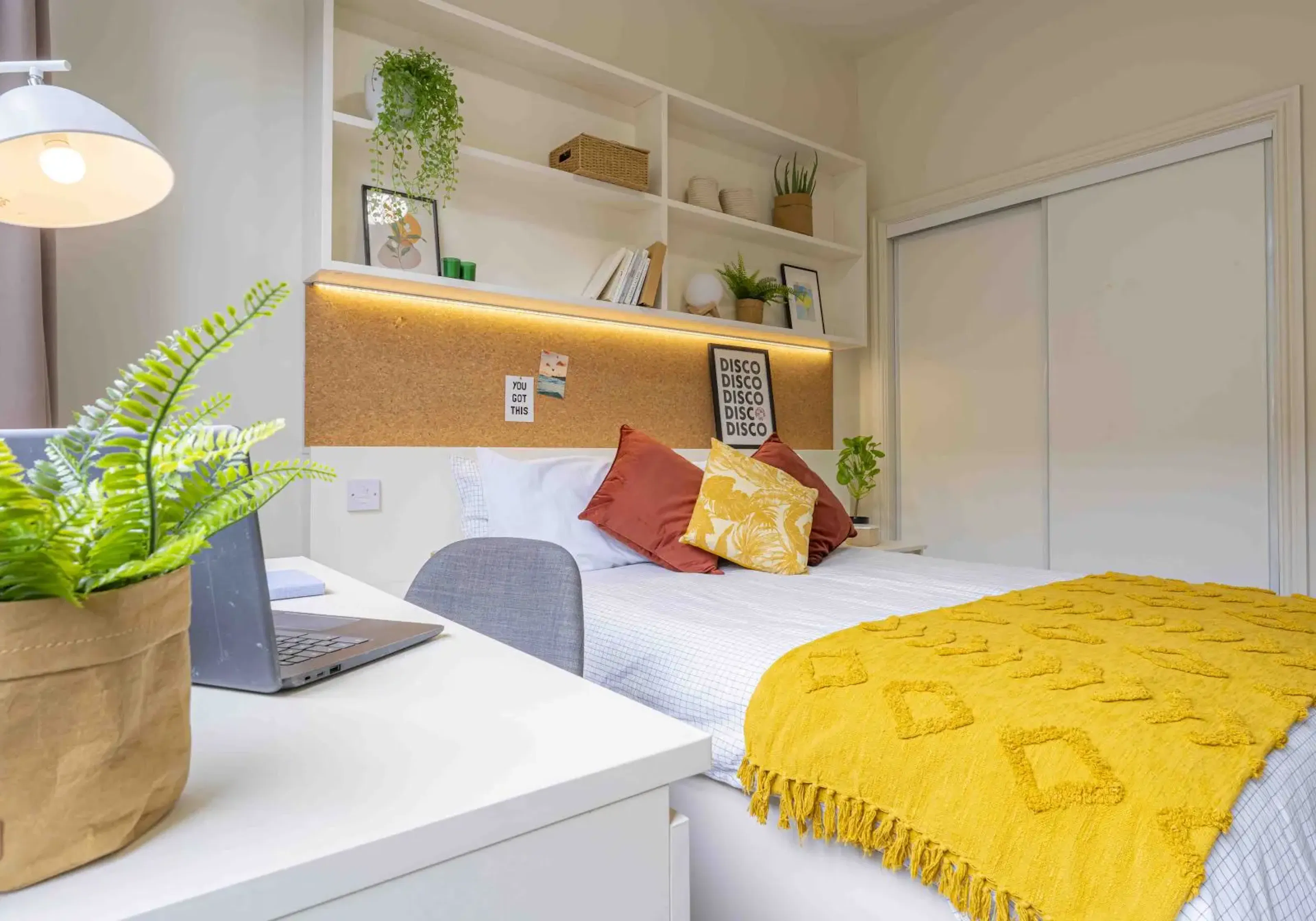 Platinum Two Bed Apartment ROOM 1