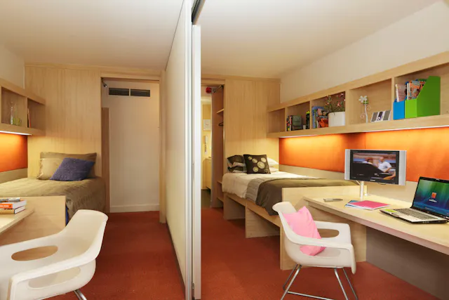 2 Bedroom Studio room image 1