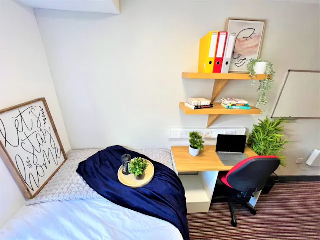 Classic En-Suite room image 2