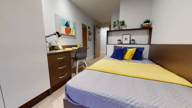 Bronze En Suite ROOM 1