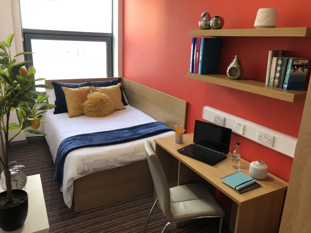 Deluxe En-suite Room