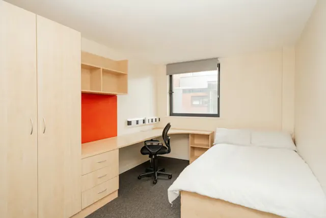 Ensuite Standard room image 2