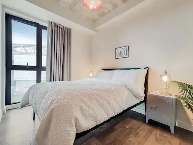 4 Bed Apartment room image 2