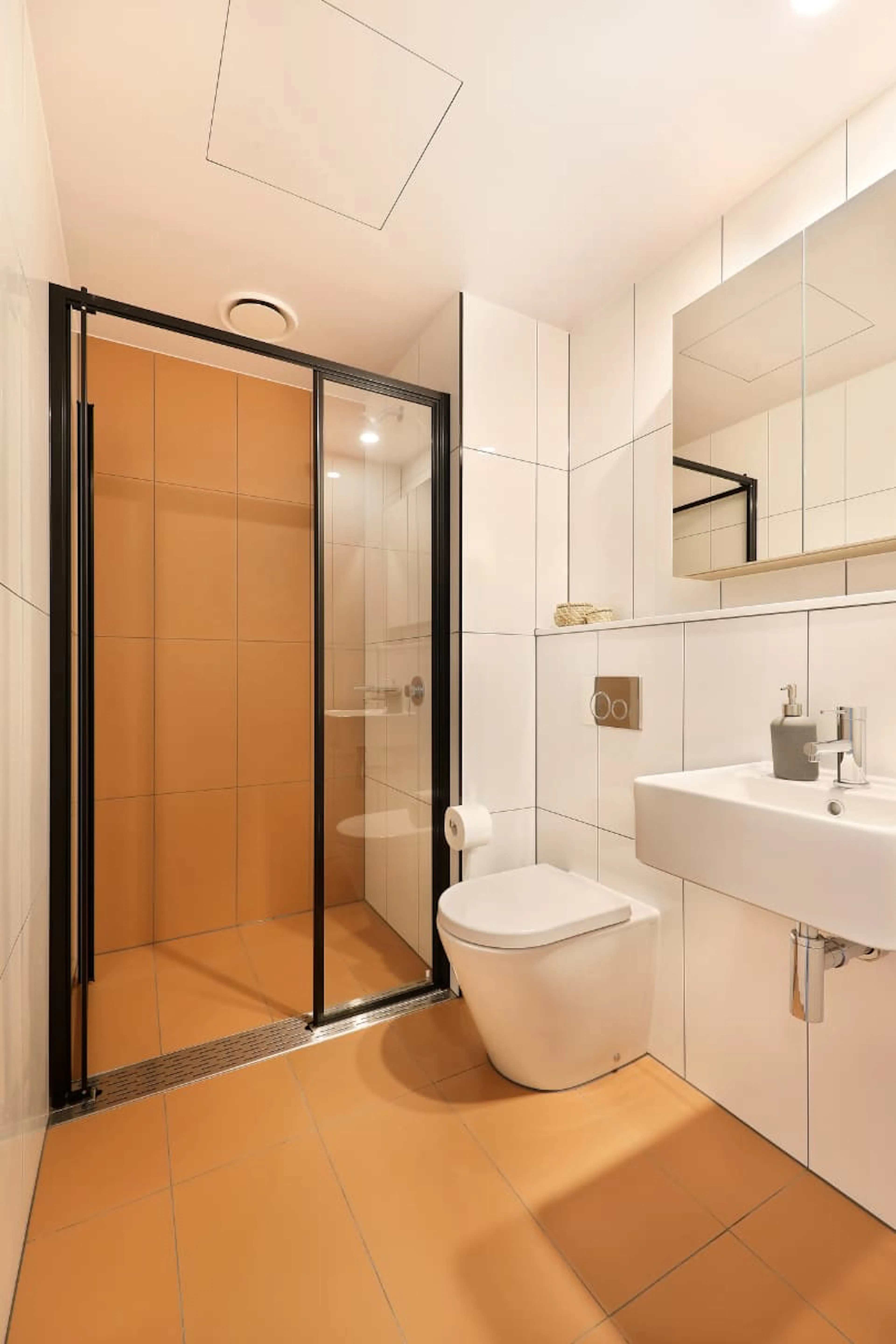 Single Bedroom – 2 Share Apt BATHROOM 2