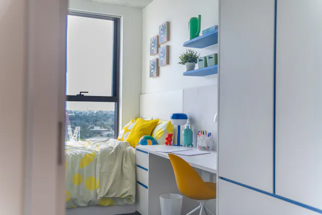 2 Bedroom Apartment - High Floor room image 1