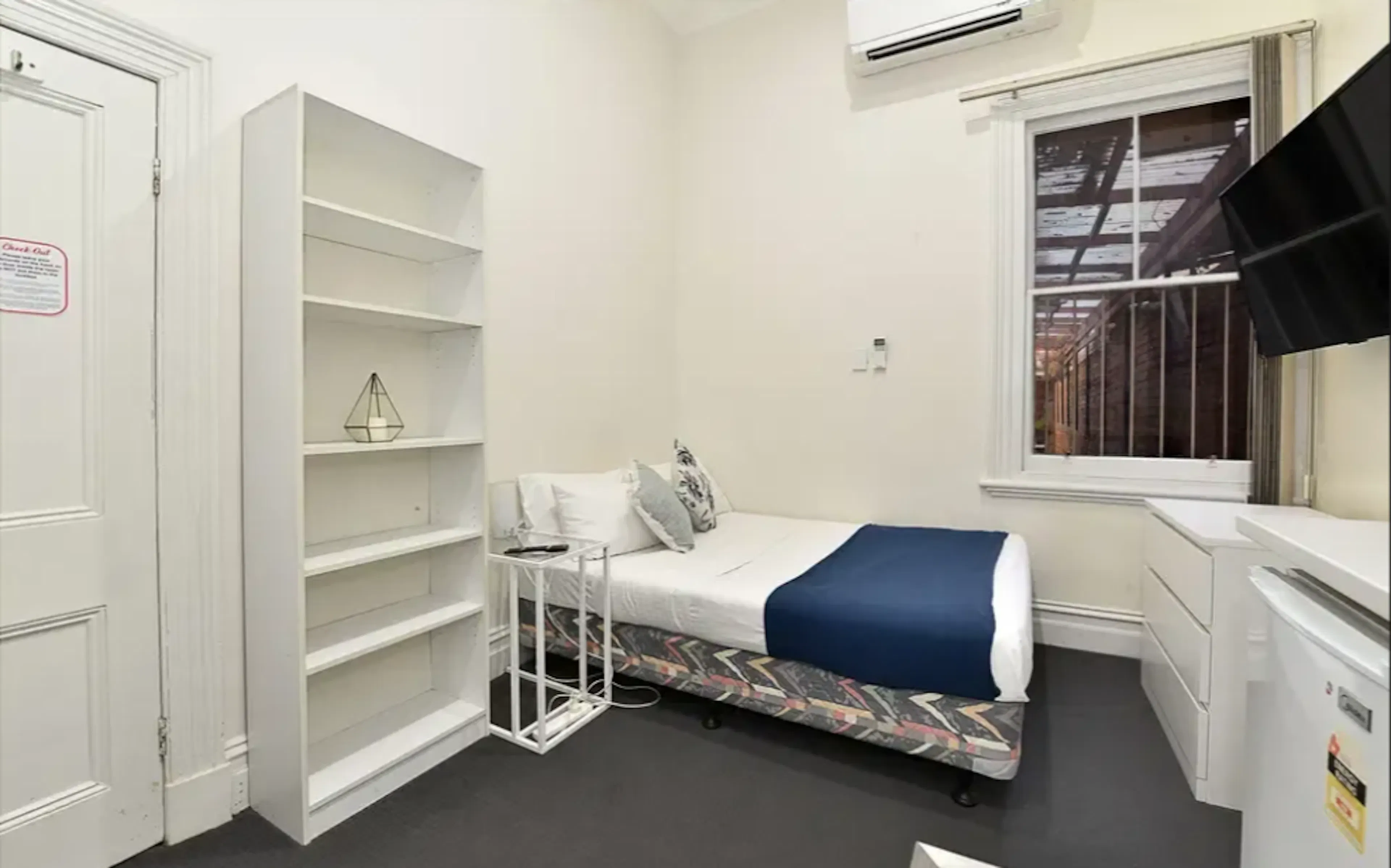 Studio 2 ROOM 3