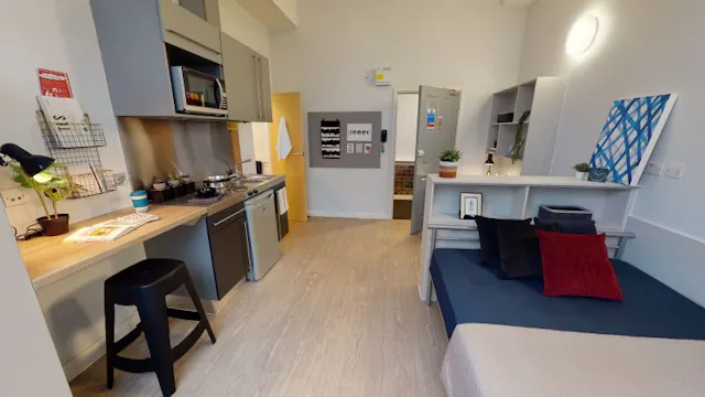 Bronze Studio Premium room image 2