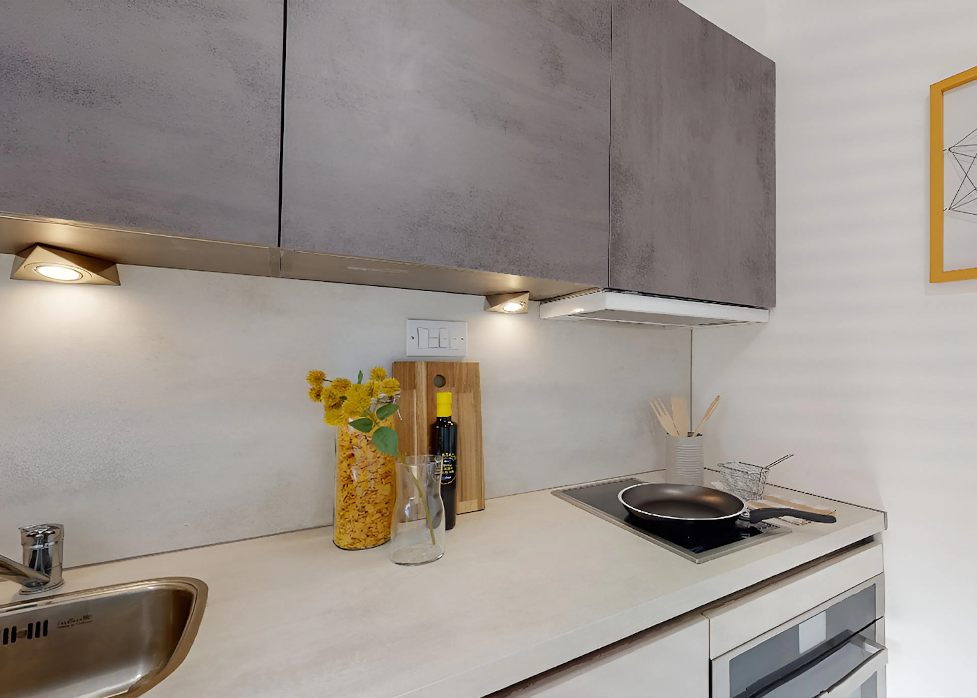 Classic Studio KITCHEN 1