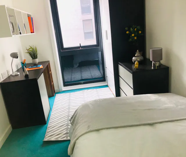 Classic Ensuite room image 2