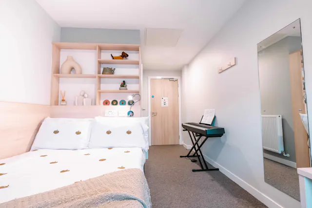 Classic En-Suite room image 2