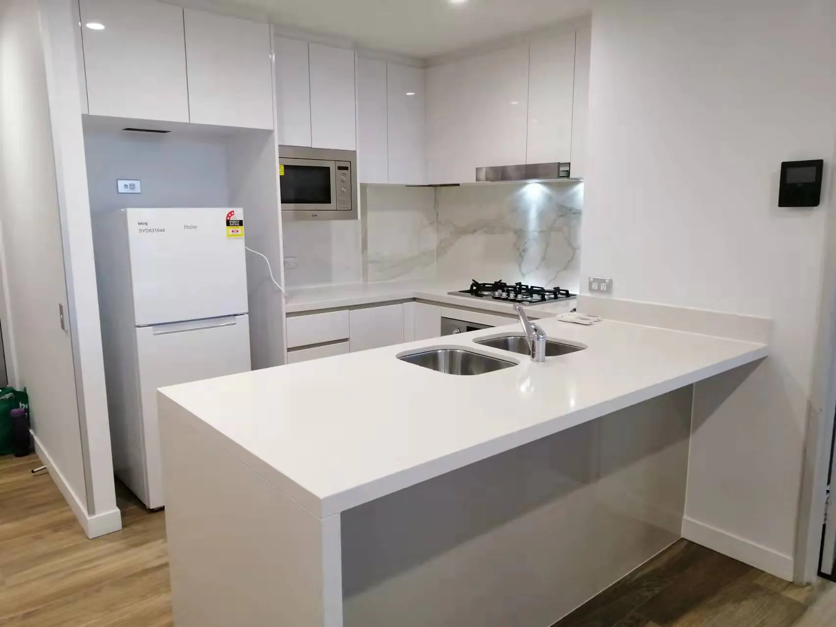 2 Bedroom, 2 Bathroom Apartment KITCHEN 4