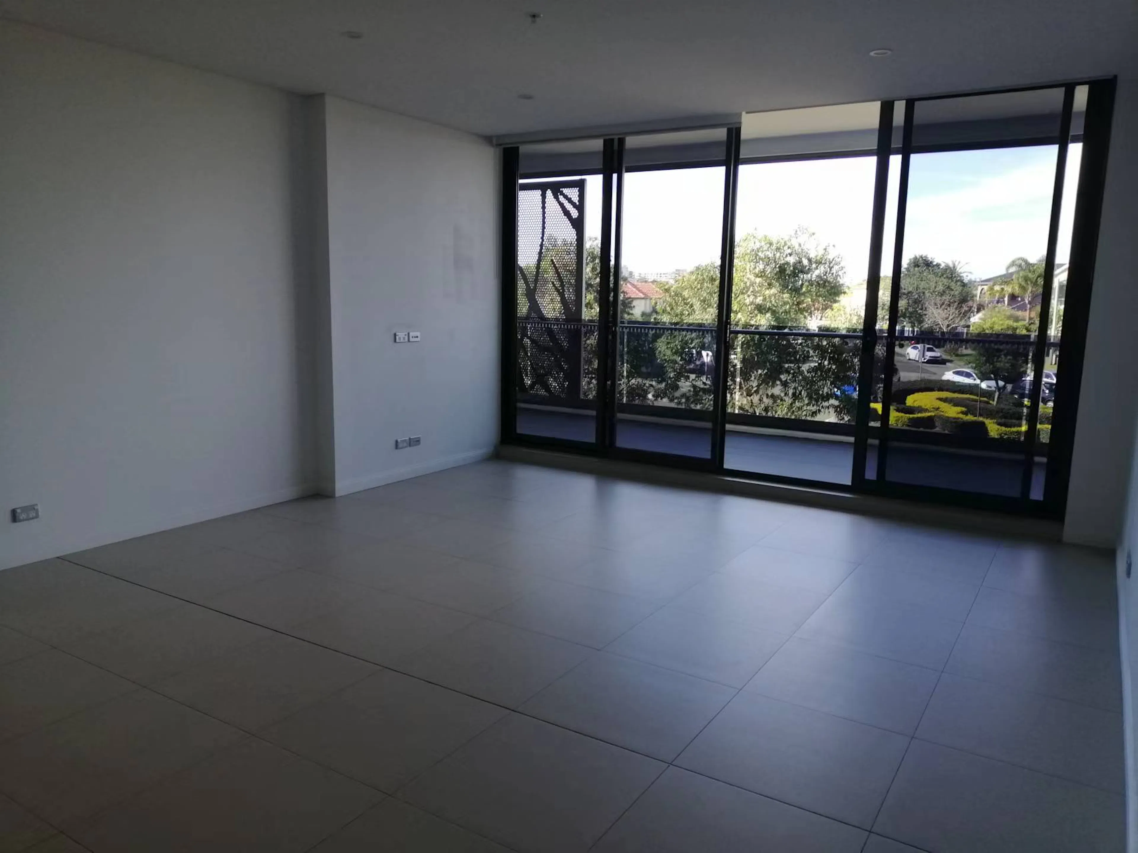2 Bedroom, 2 Bathroom Apartment ROOM 4