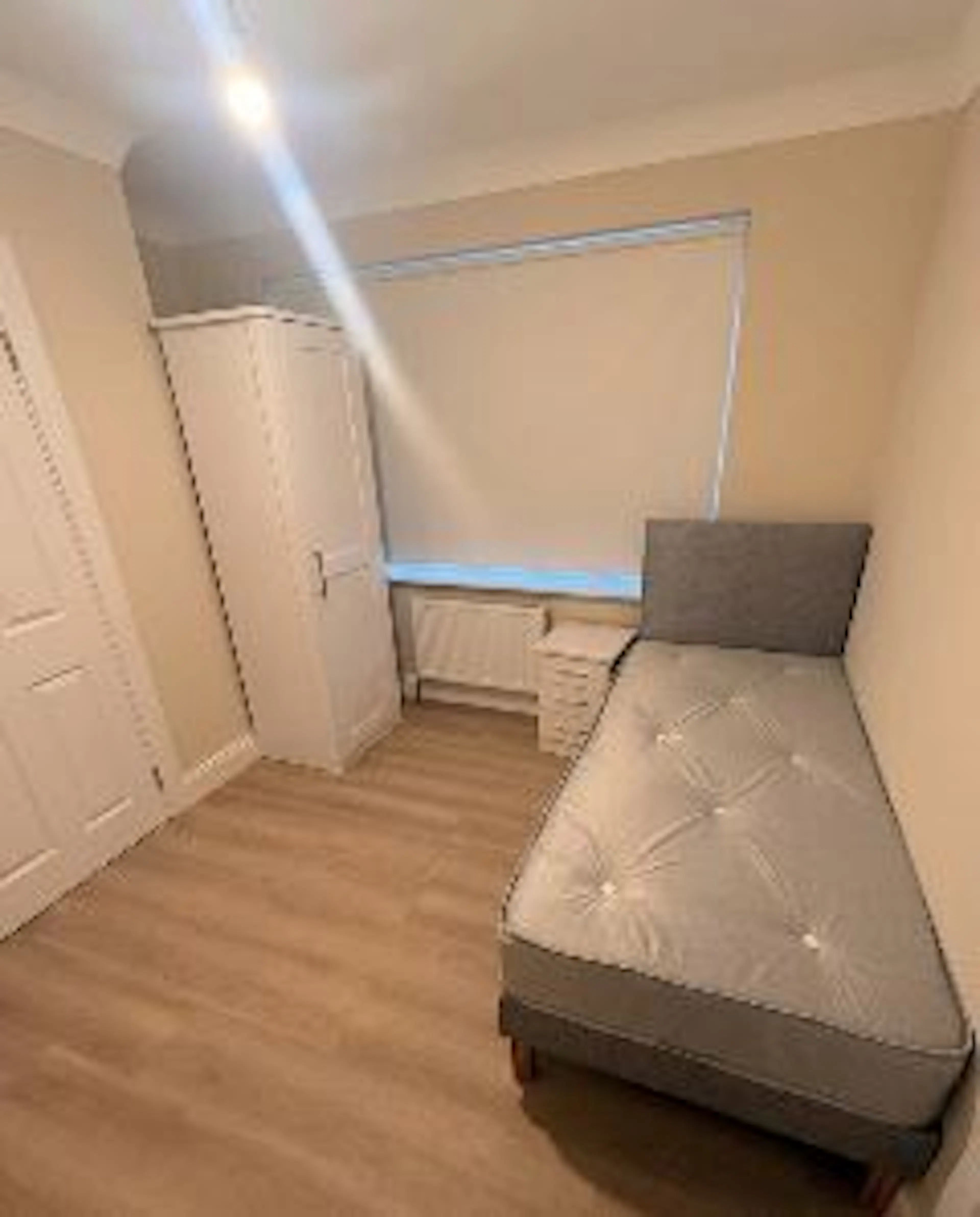 ROOM ROOM 2