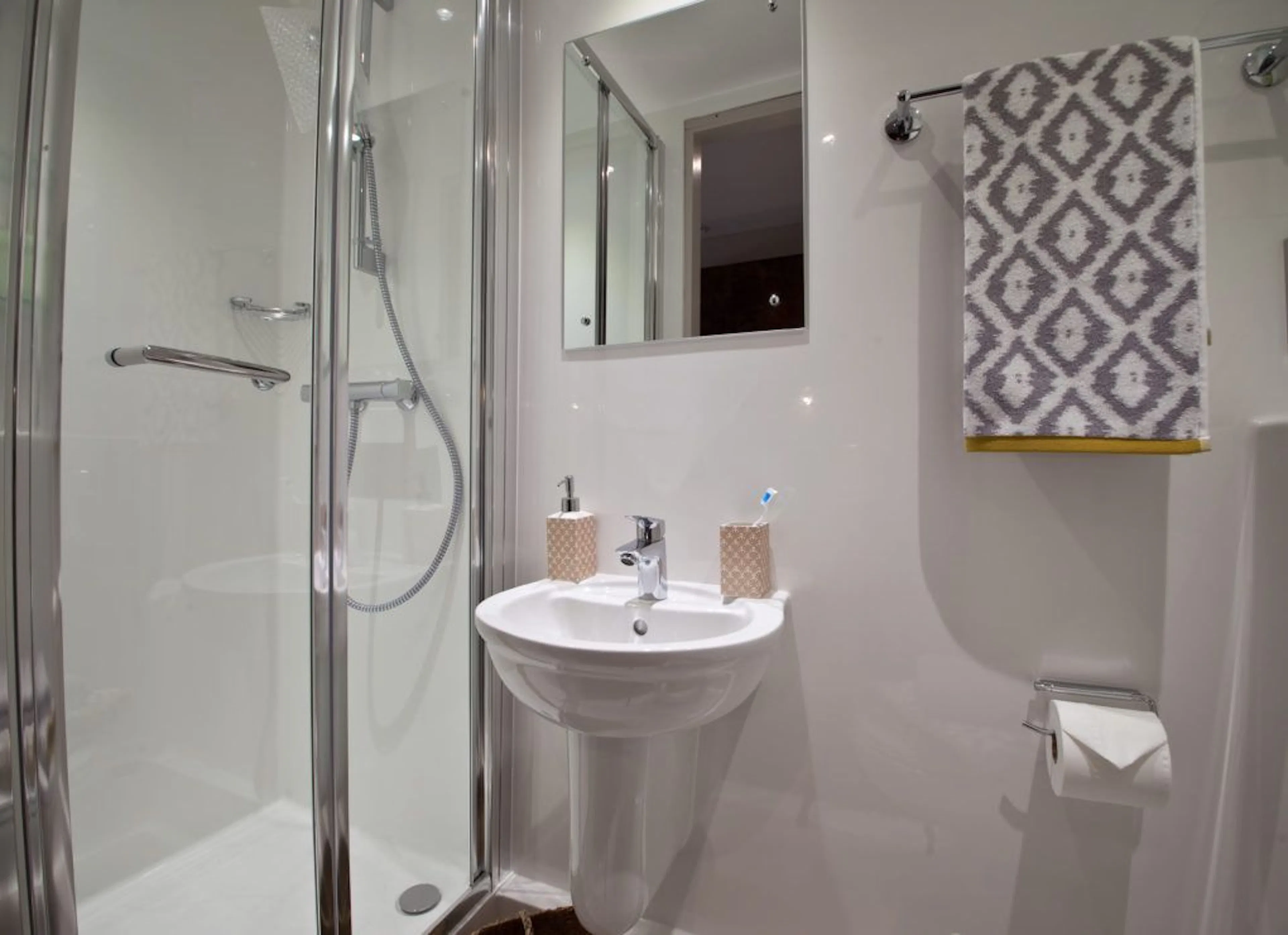 BATHROOM BATHROOM 1