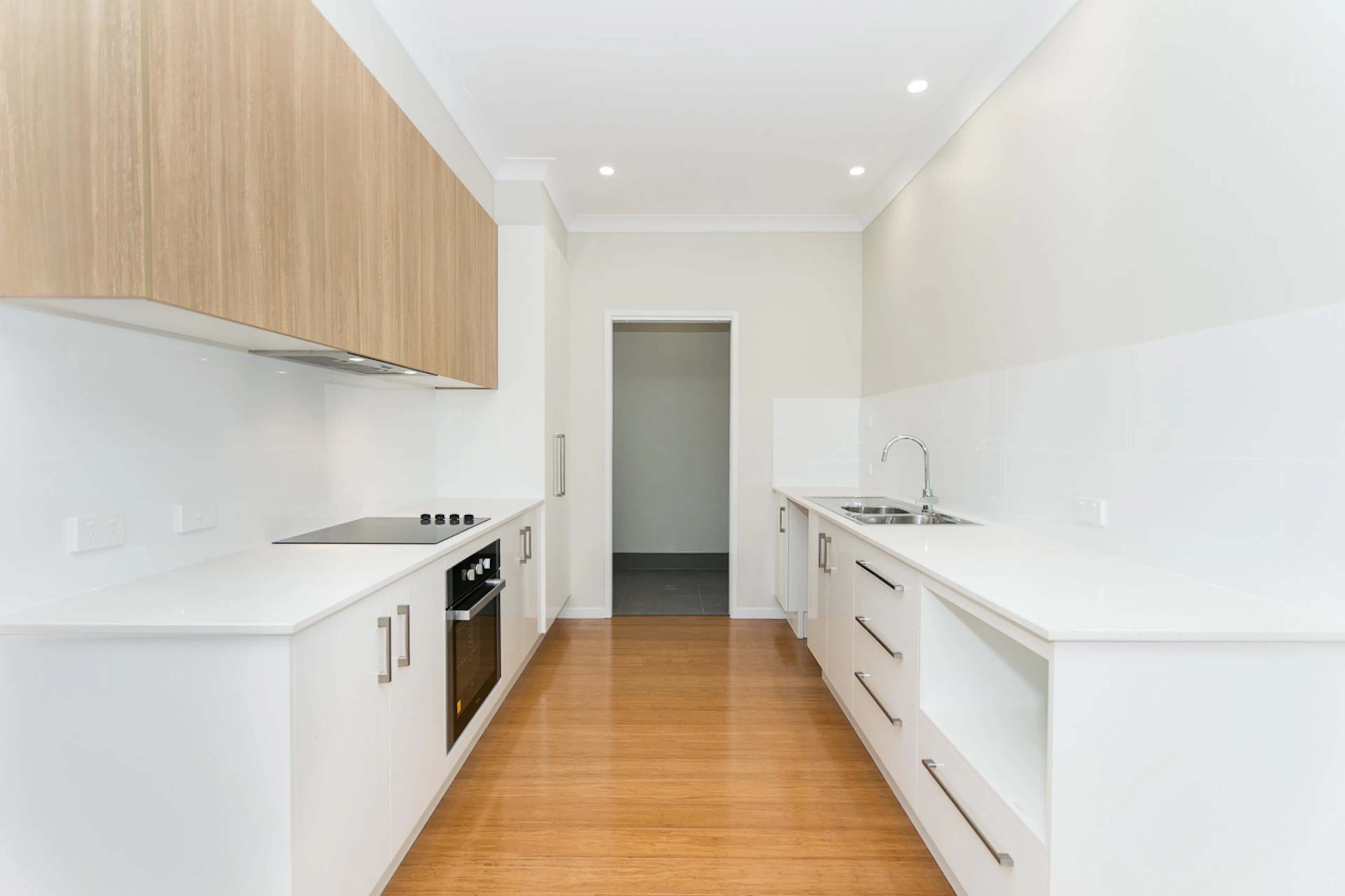 Modern Double Room + A/C KITCHEN 4