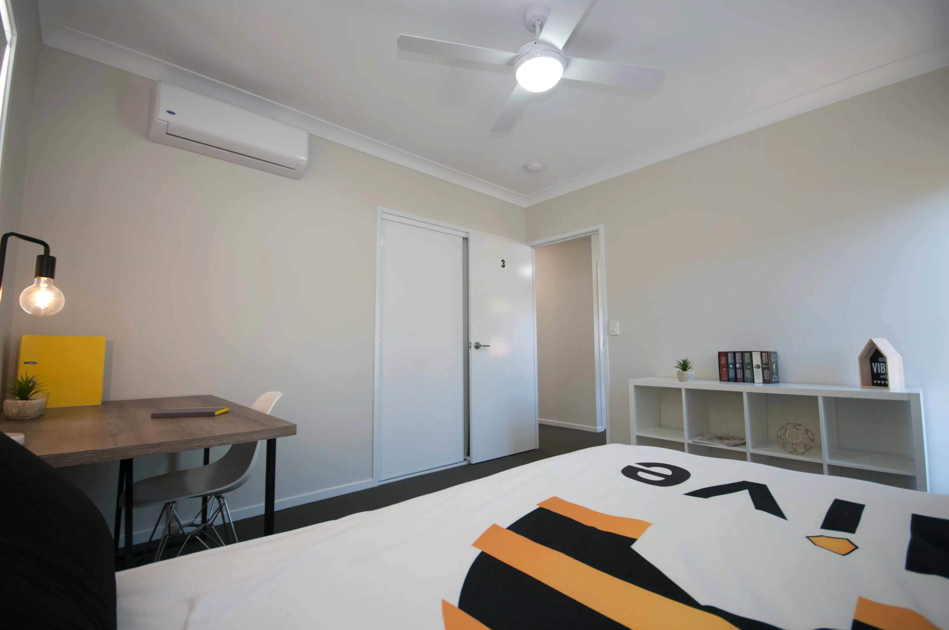 Sleek Double Room + A/C ROOM 2