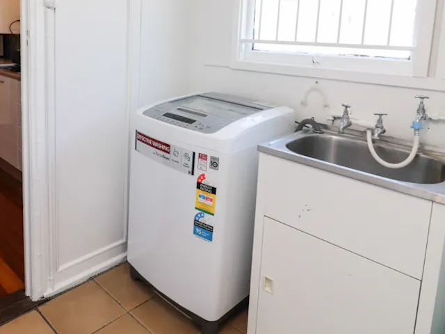 Standard Room room image 1