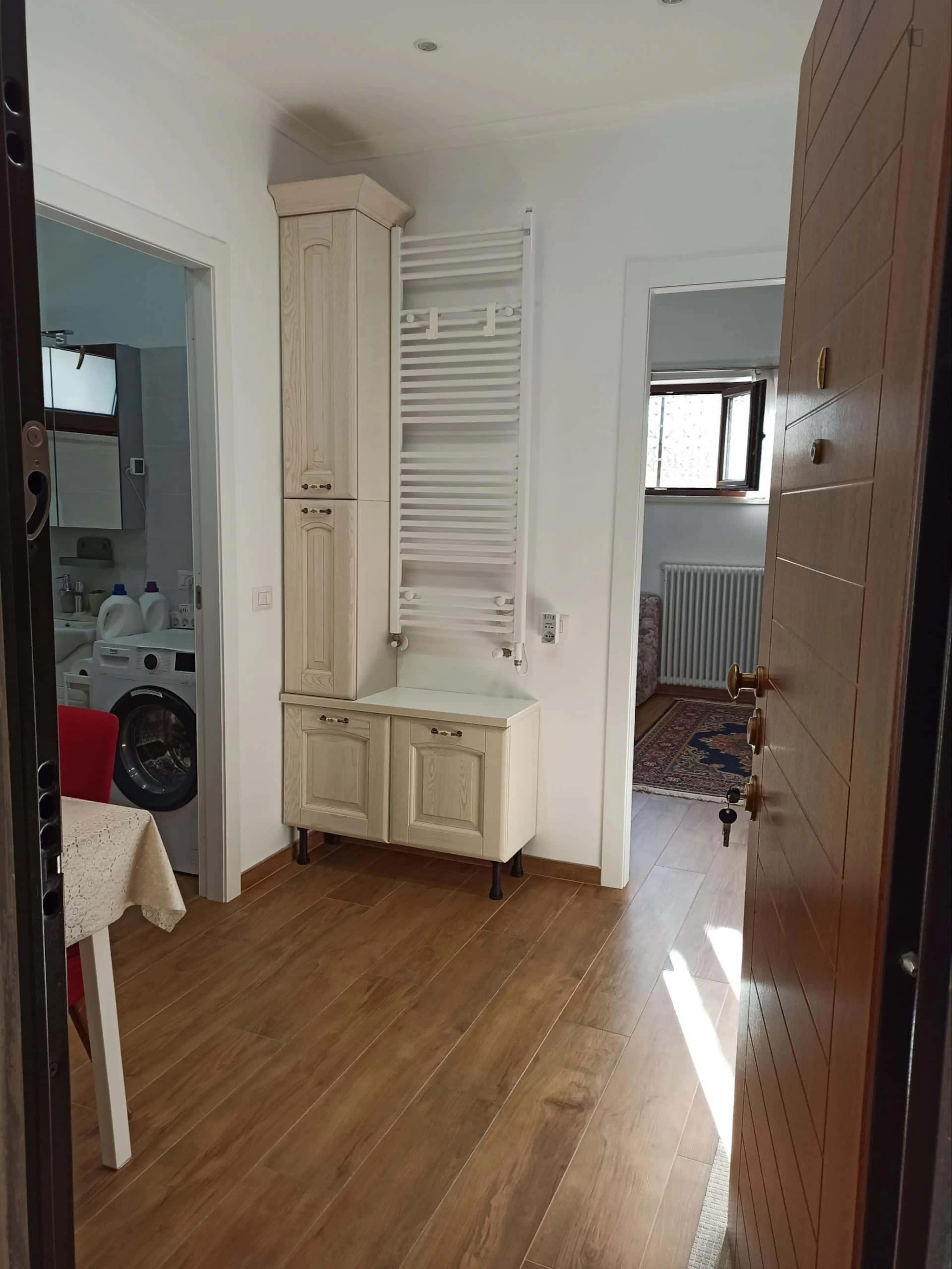 1 Bedroom Apartment ROOM 4