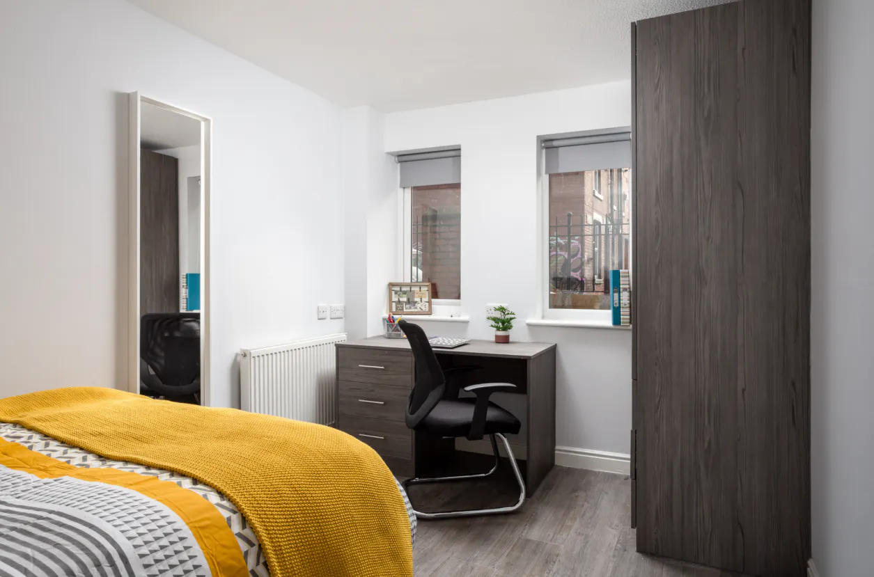 3-Bed flat