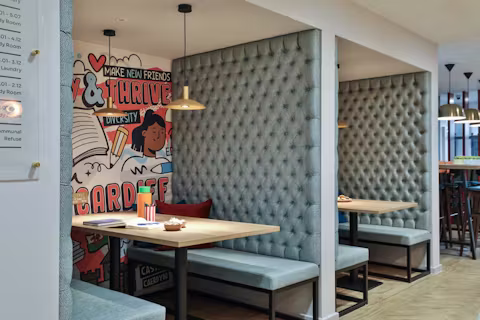 summit-house-cardiff-COMMON_AREA