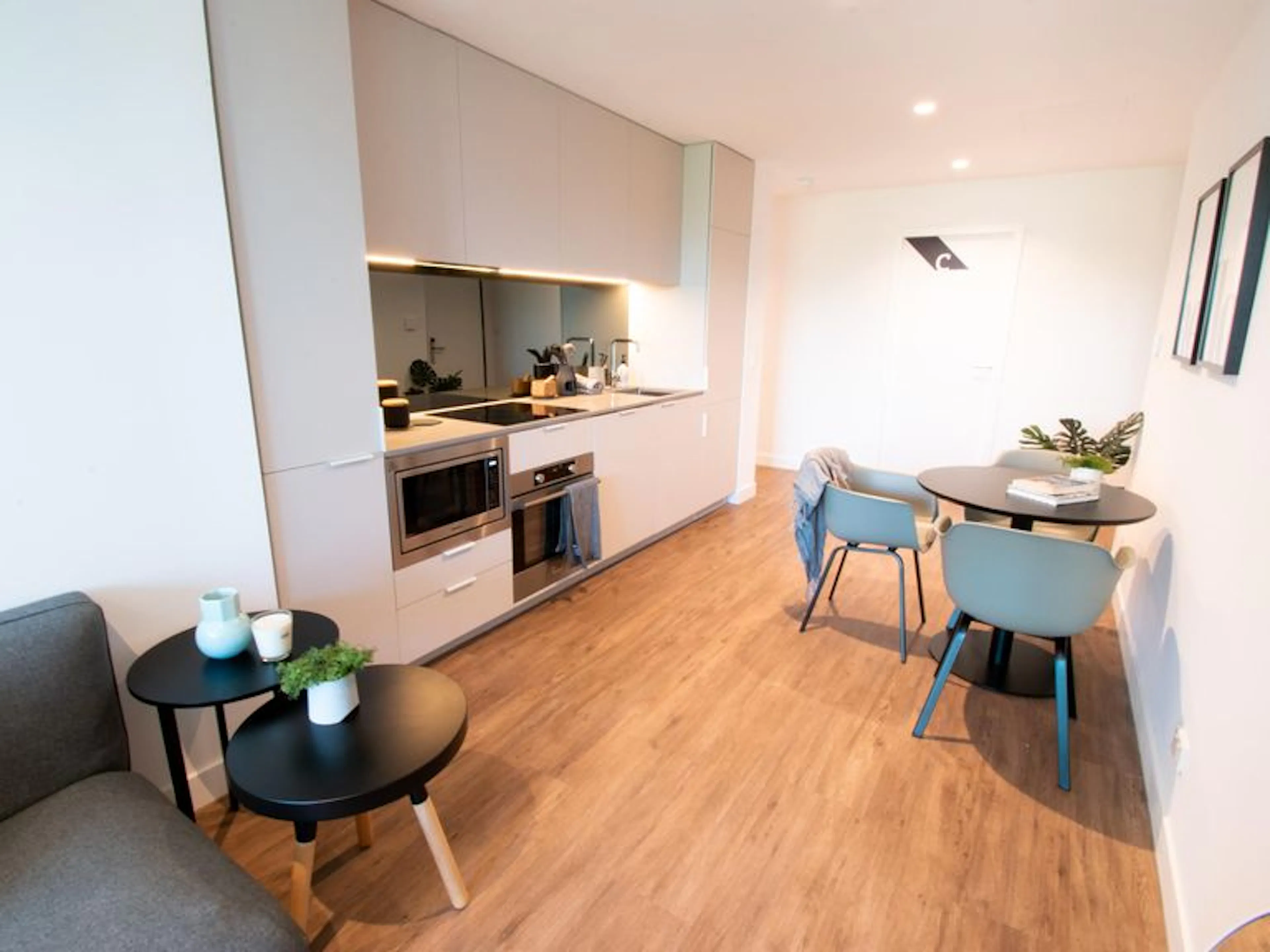 3 Bedroom Apartment KITCHEN 3