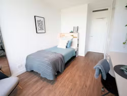 berkeley-street-melbourne-3 Bed Apartment with Terrace Upper