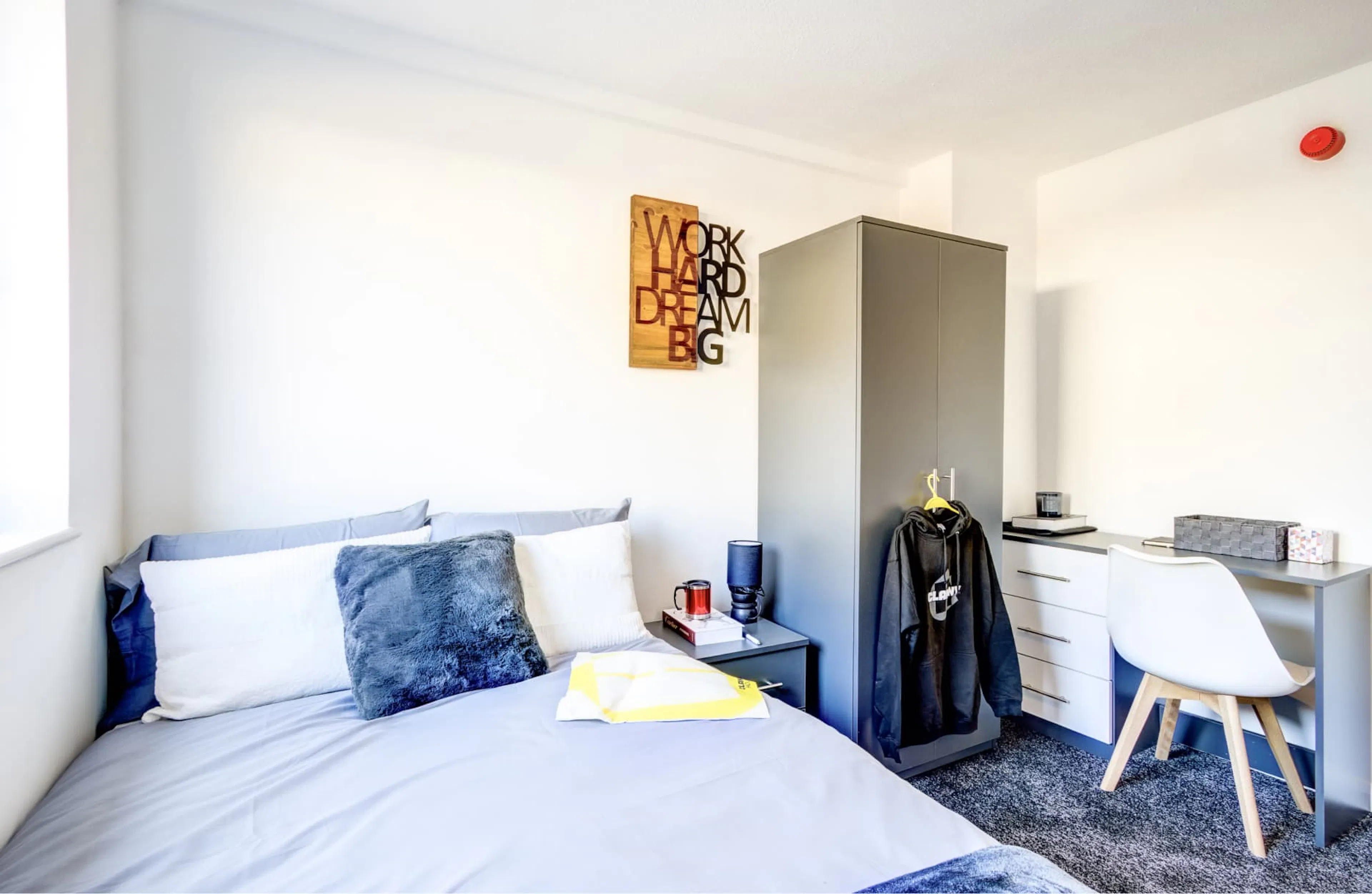 3 Bedroom Apartment ROOM 3