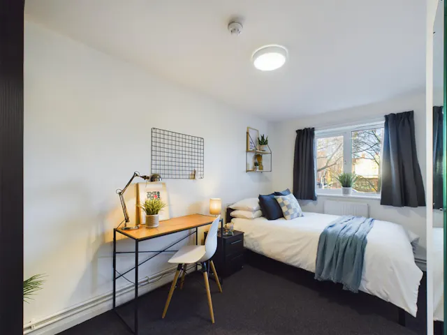 3 Bedroom House room image 6